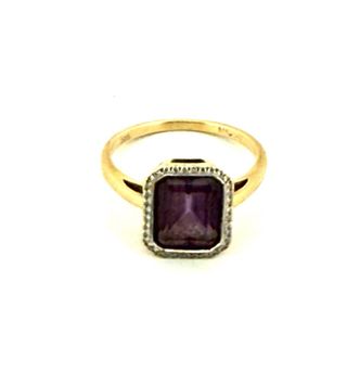 Anillo Amatista y Diamantes