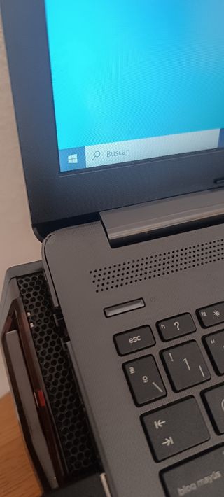 Portátil HP Ryzen 5 con Gráficos Integrados