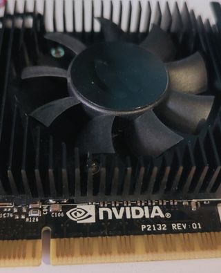 Tarjeta Gráfica EVGA NVIDIA GT 710