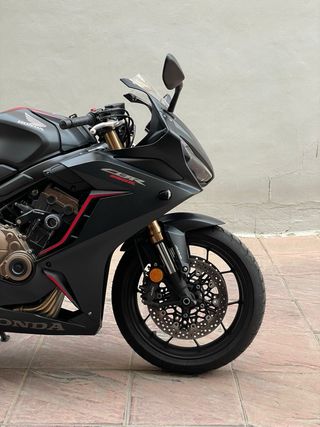 Honda CBR 650 R