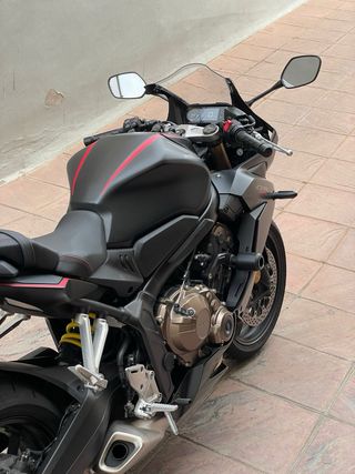 Honda CBR 650 R