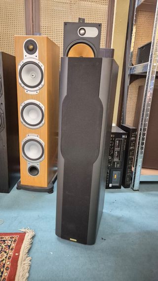 Altavoces Jamo 477A Negros