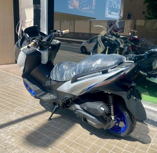 Zontes 125E - Seguro Gratis - 3 Años Garantía