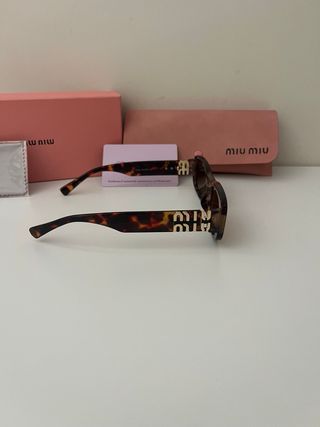 Gafas de sol Miu Miu Tortoise