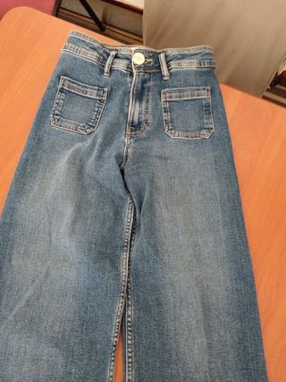 Pantalón vaquero. Zara azul talla 11/12  152cm