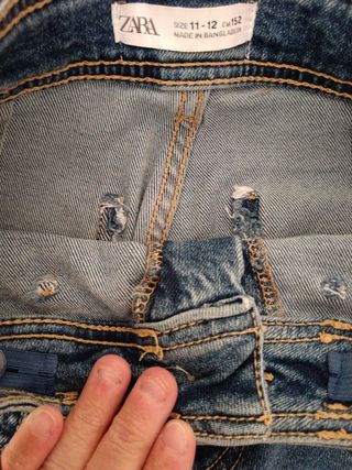 Pantalón vaquero. Zara azul talla 11/12  152cm