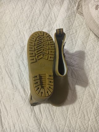 Botas de agua niña verde oliva