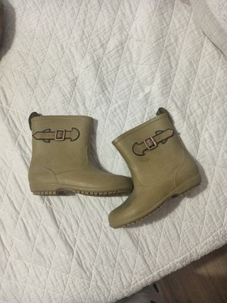 Botas de agua niña verde oliva