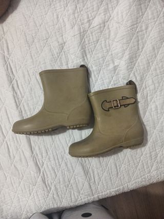 Botas de agua niña verde oliva
