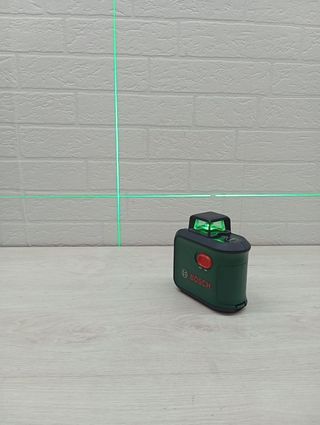 Bosch Nivel Láser de Líneas cruzadas