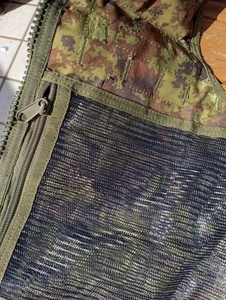 Gilet tattico vegetato