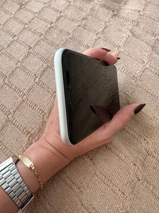 iPhone 11 Blanco no hago envíos venta en mano