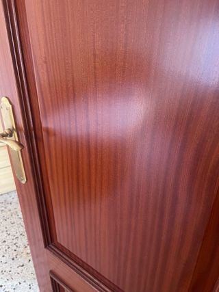Puerta madera embero.