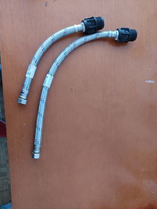 Latiguillos metálicos para fontanería