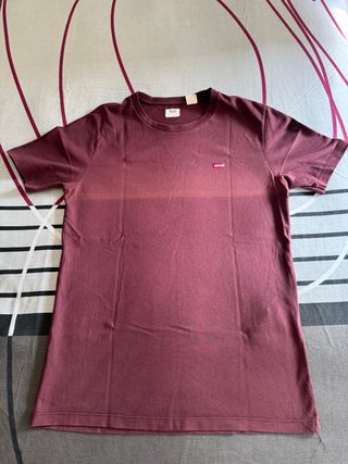 Camiseta Básica Levi's Burdeos