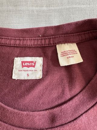 Camiseta Básica Levi's Burdeos