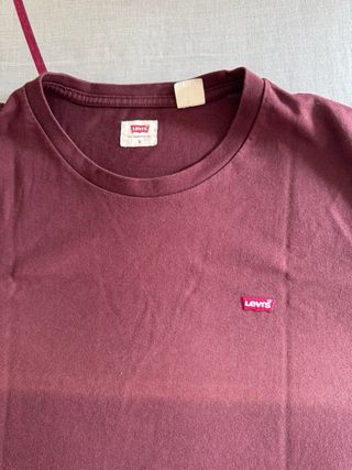 Camiseta Básica Levi's Burdeos