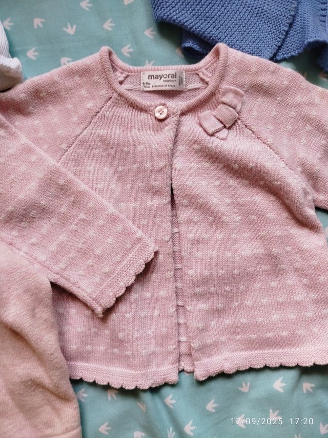 Rebecas de bebé 0-3 meses y 6 meses.