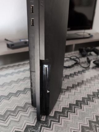 Ps3 slim sin mandos más disco COD bk2