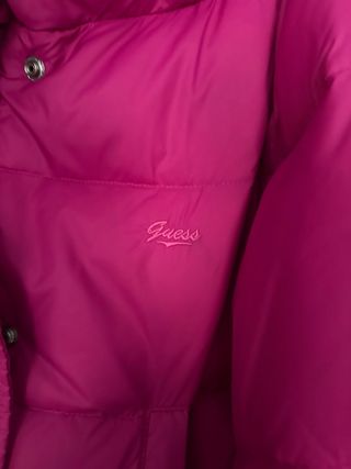 Cazadora Guess

