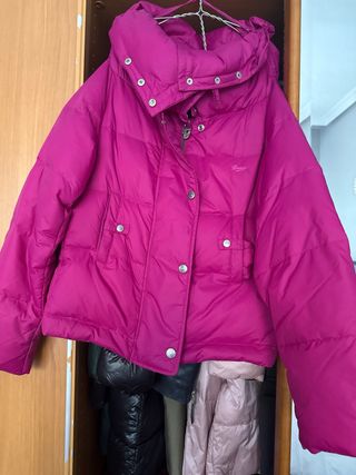 Cazadora Guess
