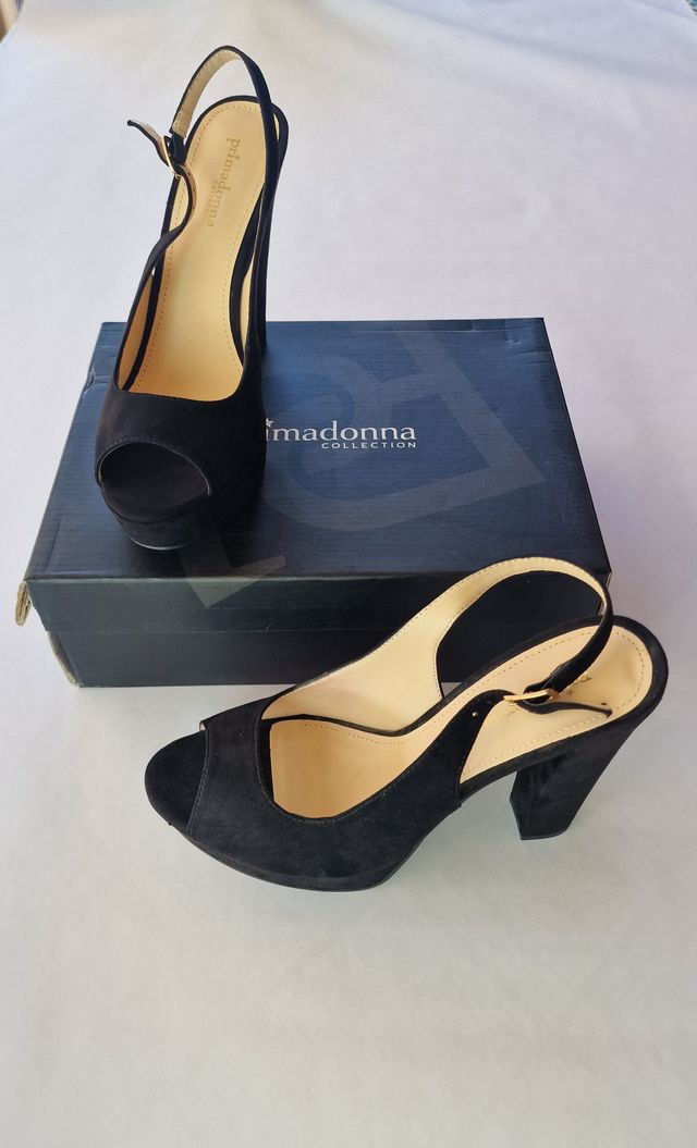 Scarpe Primadonna in pelle vellutata nera tg40