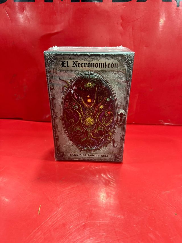 Tarot Necronomicón: Baraja y Guía