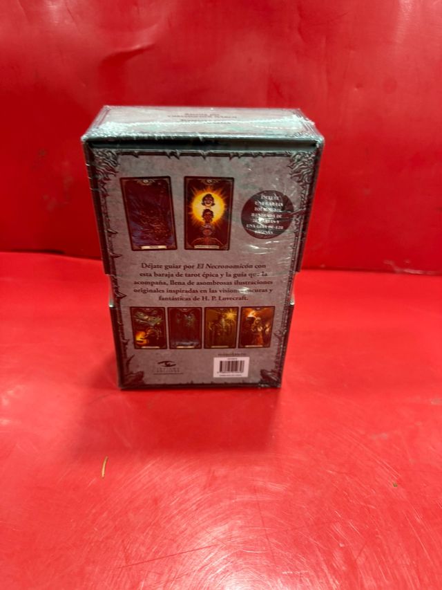 Tarot Necronomicón: Baraja y Guía