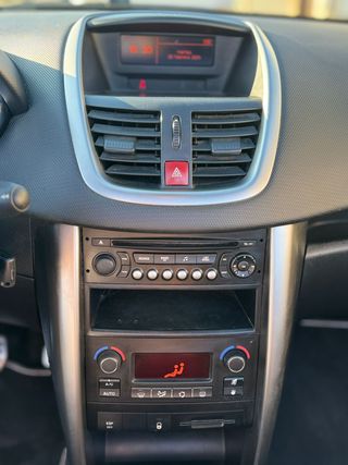 Peugeot 207 2012 *Fcio con Asnef o deuda bancaria*