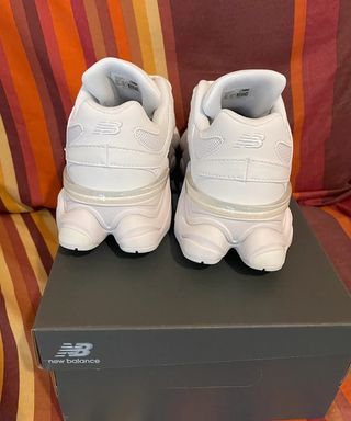 New B݉á݉lance 9060 talla40