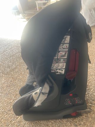 Silla de coche negra