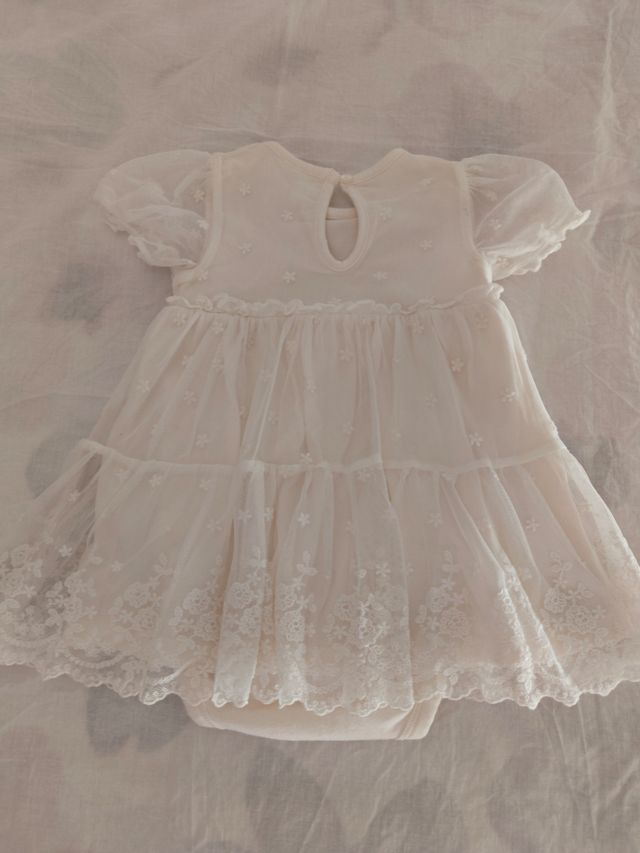 Vestido de bebé H&M blanco