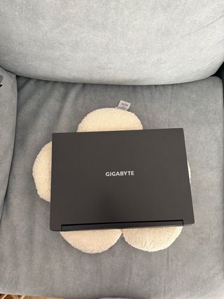Portátil Gamer Gigabyte Negro