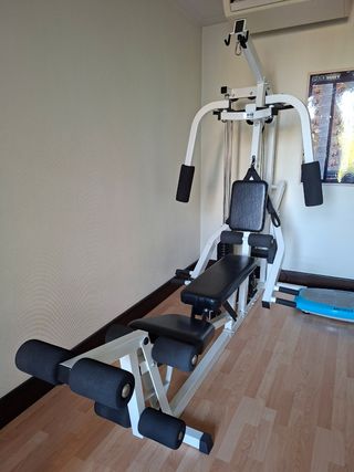 Máquina de musculación multifunción LifeFitness