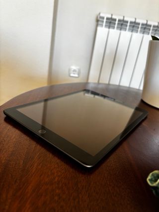 Apple iPad 10.2 128GB Wi-Fi Gris (2020) IMPECABLE
