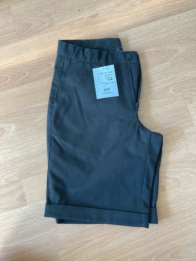 Pantalón corto uniforme Colegio Caude T14