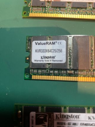 Memorias RAM DDR y DDR2