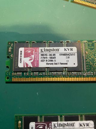 Memorias RAM DDR y DDR2