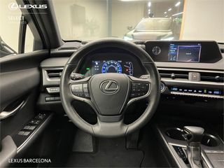 Lexus UX250h BUSINESS 2021 REF 7137