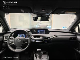 Lexus UX250h BUSINESS 2021 REF 7137