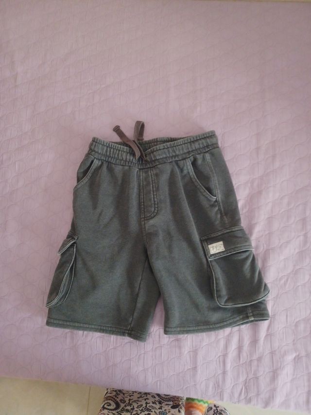 Bermudas niño grises. Talla 10 años 