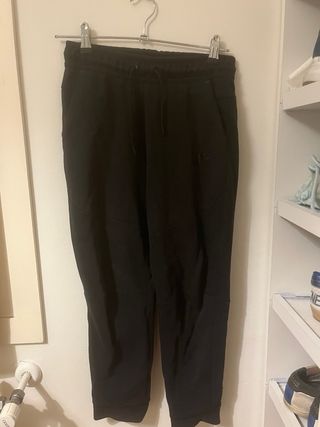 Pantalón Nike Tech Fleece Negro