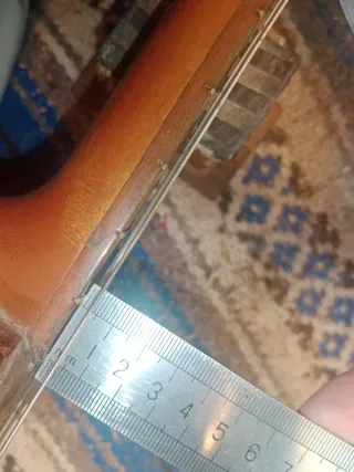 Antiquísima guitarra romántica vintage