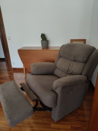 Sillón butaca marrón tela reclinable