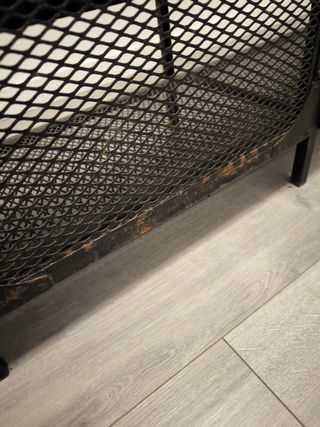 Mesa TV Ikea Madera y Metal Negro