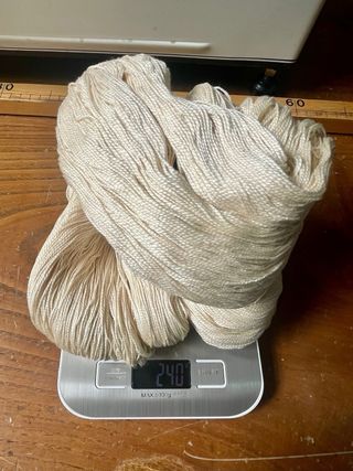 Madeja 240gr Perlé N* 5 Algodón Natural.