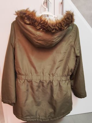 Cazadora/chaquetón/parca niña verde militar con ca