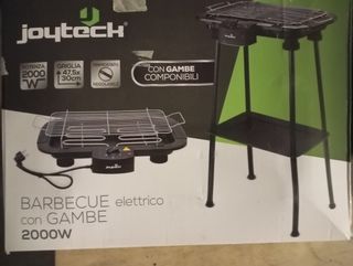 Barbecue elettrico con piedi