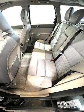 Volvo V50 2005