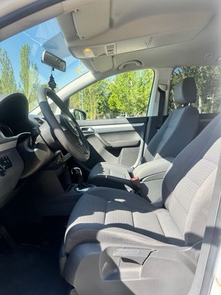Volkswagen Touran 7 Plazas Automatico